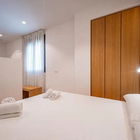 아파트 Geysotur Caballero Homes Puente