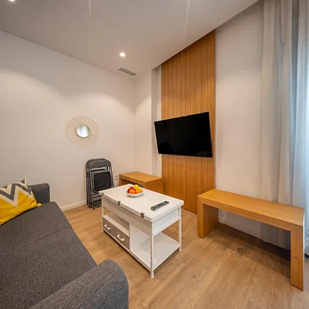 Geysotur Caballero Homes Puente 아파트