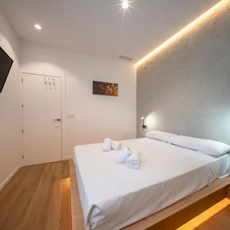 Geysotur Caballero Homes Puente 아파트